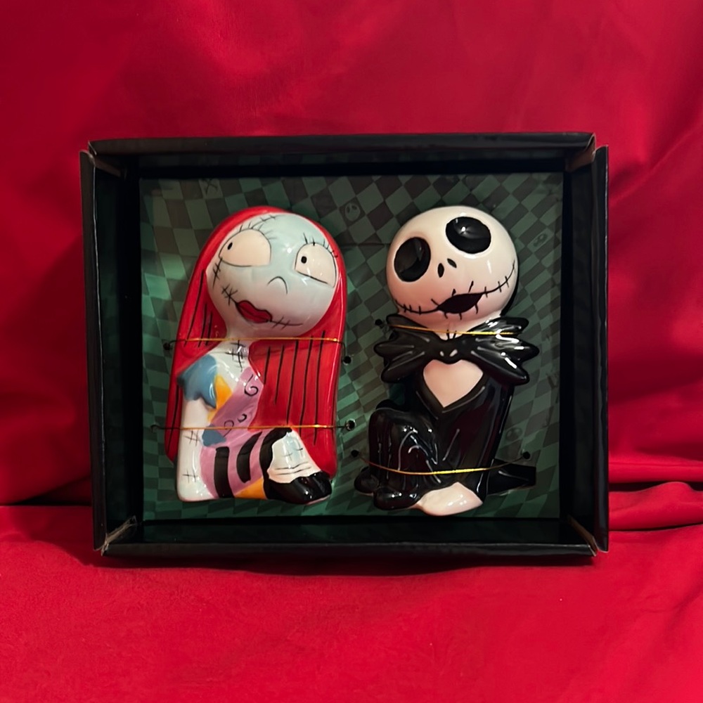 The Nightmare Before Christmas, Salt and Pepper Shakers.